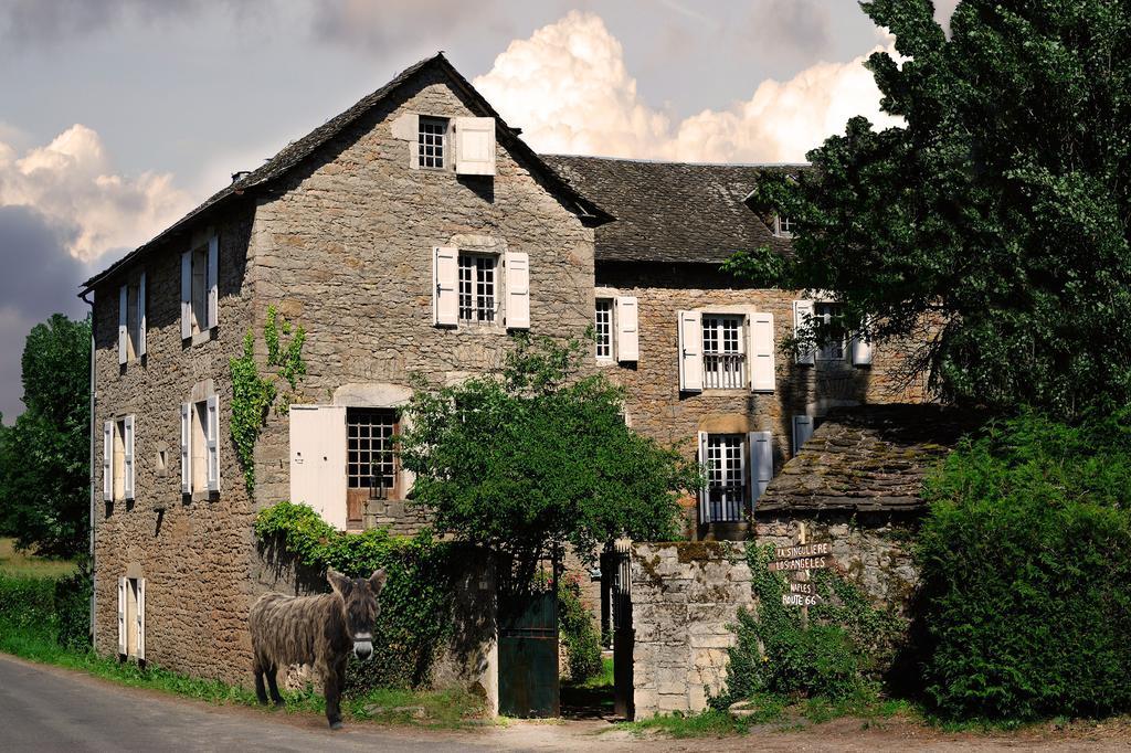 Maison d'Hôtes La Singulière Severac-d'Aveyron Exterior foto